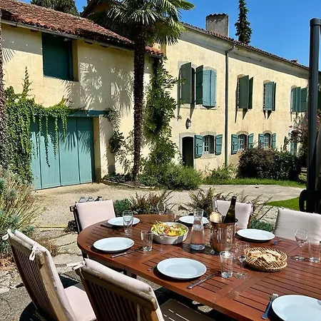 Villa Au Chateau, Luby- Betmont *