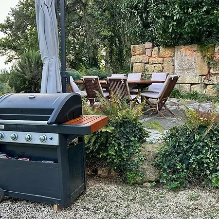 Au Chateau, Luby- Betmont Villa *