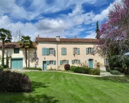 Au Chateau, Luby- Betmont Villa *