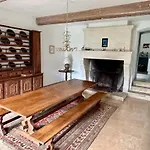 Au Chateau, Luby- Betmont Villa