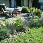 Au Chateau, Luby- Betmont Villa *
