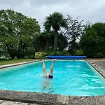 Villa Au Chateau, Luby- Betmont *