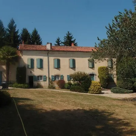 Au Chateau, Luby- Betmont فيلة Luby-Betmont