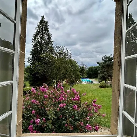 فيلة Au Chateau, Luby- Betmont *