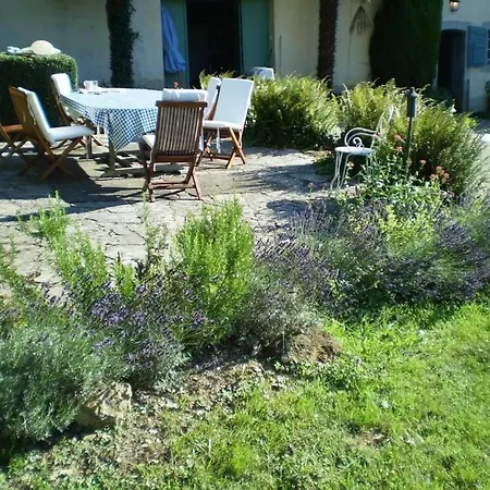 Au Chateau, Luby- Betmont Villa *