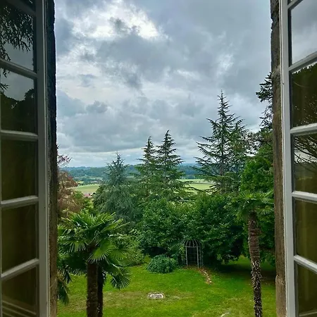 Au Chateau, Luby- Betmont Βίλα