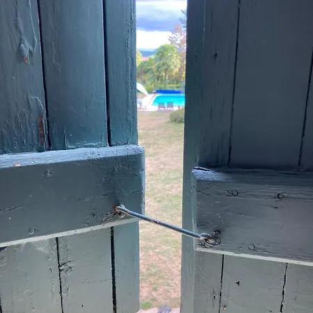 Au Chateau, Luby- Betmont فيلة