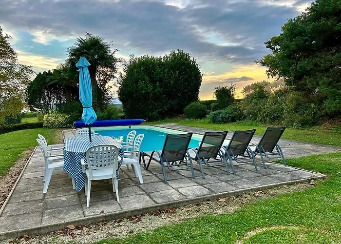 Villa Au Chateau, Luby- Betmont *