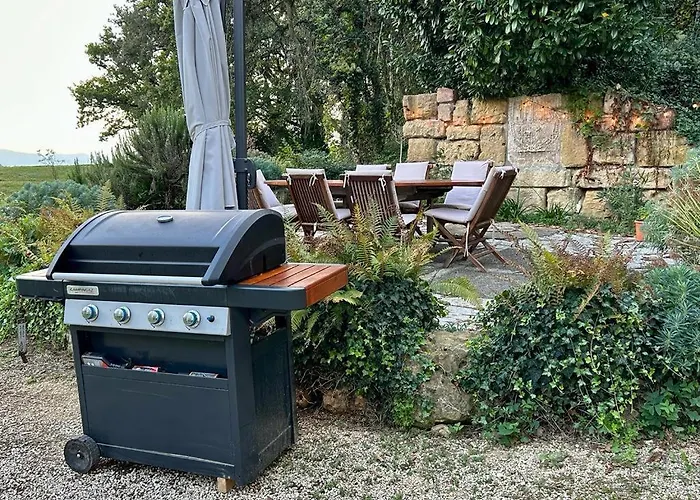 Au Chateau, Luby- Betmont Villa *